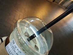 黑金气泡美式-luckincoffee瑞幸咖啡(香港名店街店)
