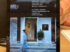 -灸春堂·艾灸·痛症·整脊连锁(之江银泰店)
