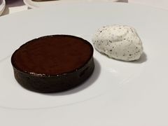 -AZUR聚(香格里拉饭店)