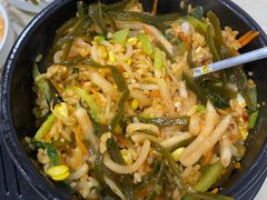 -拌来拌去石鍋拌飯(文鼎店)