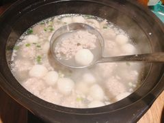 -聚鑫朋酸菜肥肠(文艺路口店)