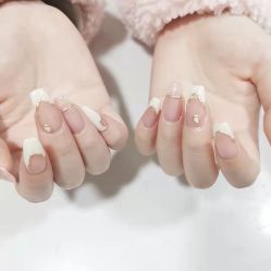 -简艺美甲美睫