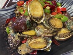 -老东镇啤酒屋海鲜加工·蒸汽海鲜·海鲜烧烤(台东店)