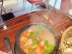-蚝堡海鲜·威海菜·海肠捞饭·烧烤·亚洲吃蚝公司(幸福门店)