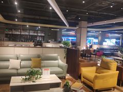 -百安居装修建材卖场(南山店)