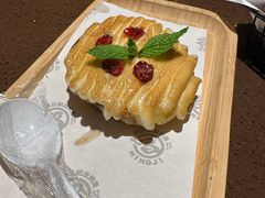 -鸣记脆皮烤鱼·海鲜烤鱼(三八广场店)