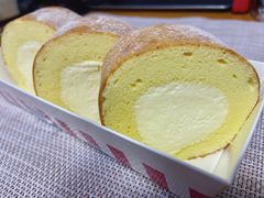 优格芝士卷蛋糕-红宝石·鲜奶小方(曲阳店)