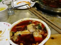 -蜀滋香鲜鱼美蛙火锅(339店)