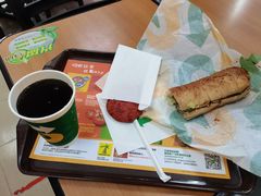 金枪鱼香肠三明治套餐-赛百味SUBWAY(小北店)