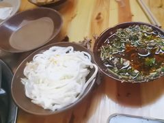 -黄潇洒老火锅(九眼桥宏济巷店)