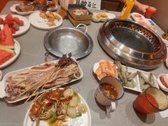 -黑金·寻焰自助百汇·烤肉·火锅(中街店)