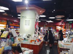 -西西弗书店&矢量咖啡(壹方购物中心店)