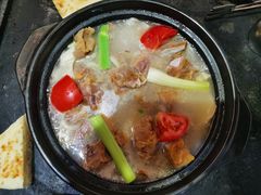 -有一锅·野生菌黑山羊腊排骨火锅(古城北门店)