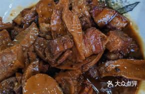 Braised Pork with Dried Bamboo Shoots
