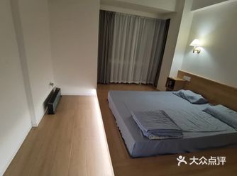 ︎总体地台用起来还是蛮不错的 ︎放床垫的位置