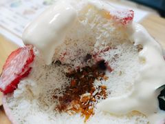 草莓牛乳冰-陈记栗子(长宁路店)