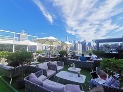 -The ROOF (通盈中心店)
