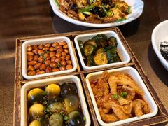 -东口码头·烧鸽子·鱼头泡饼·地方菜(金鹰悦城店)