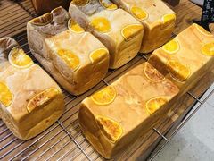 橙香吐司-沁屋面包店(人民东路店)