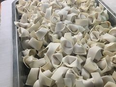 -周震馄饨