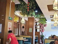 -胡胖子专业长沙菜(衡山路店)