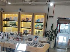 -康利眼镜·蔡司战略合作店(龙泉书房店)
