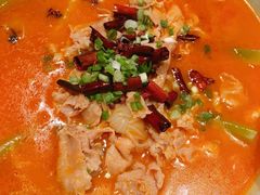 -云海肴·汽锅鸡·云南菜(天山百盛优客店)