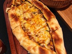 牛肉奶酪皮塔饼-Efes Turkish & Mediterranean Cuisine 艾菲斯餐厅(陆家嘴店)