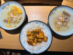 -胡马八破·川菜小馆(高新万达店)