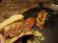 -HIGH FIVE哈福手工汉堡(桂林路店)