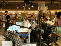 -猫的天空之城概念书店(苏州诚品店)