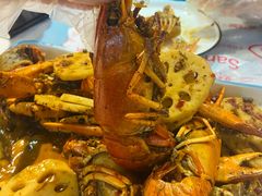 -三妹小龙虾·黄油蟹(华侨城总店)