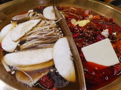 -沸炉重庆老火锅(军事博物馆店)