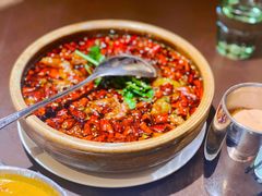 石锅麻辣牛蛙-有璟阁港式餐厅(国贸商城店)