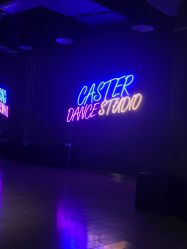 -CASTER跳舞俱乐部