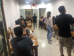 等位区-阿姨小肉摊(同济西苑店)