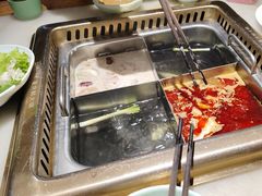 -巴渝瓦肆重庆鲜火锅(宝龙环湖店)