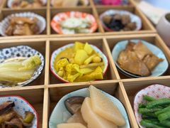 -轻蔬不用等·素食(江苏路店)