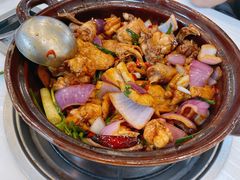 -胡须佬鸡煲四季火锅(龙珠大道店)