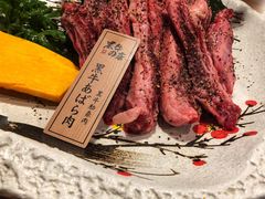 黑牛肋条肉-黑牛の店·和牛烧肉(大悦城店)