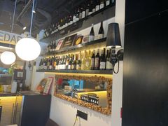 -LESCEDARS Brasserie Bistro香柏树