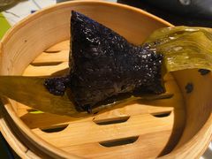 蛋黄鲜肉乌米粽-桂满陇天书(南京德基旗舰店)