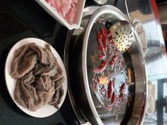 -九尺赵老四鲜鹅肠火锅