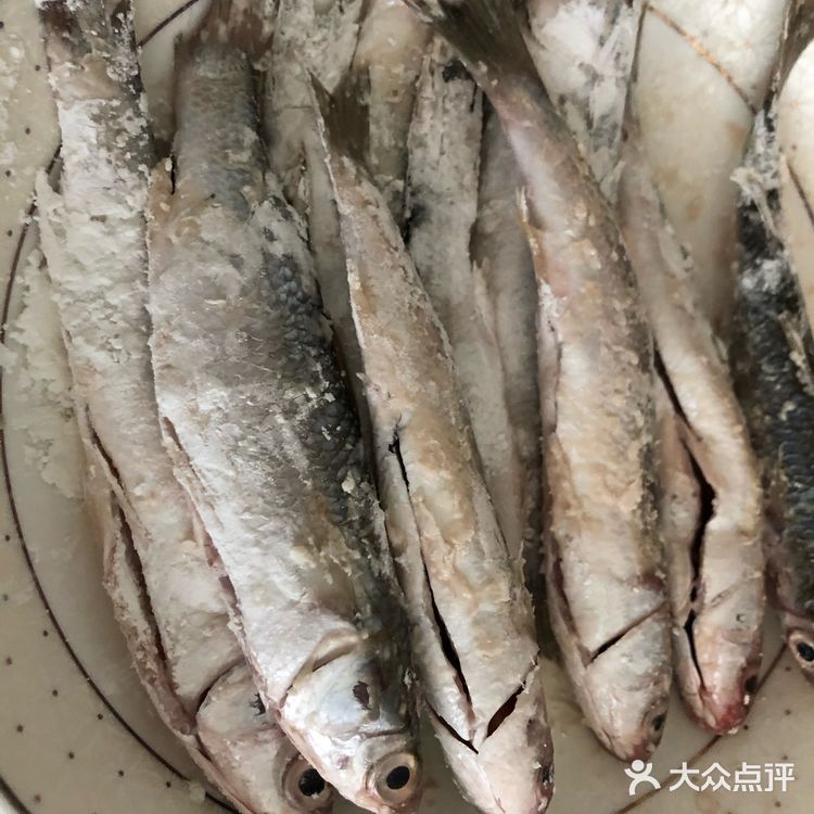 香煎乌头鱼，肉质细腻鲜美！