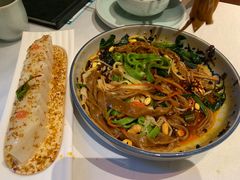 -江城小馆陕南妈妈菜·全球旅行餐厅(钟楼店)