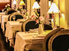 -火车头法国西餐厅