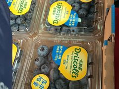 -上海龙吴水胜海发市场