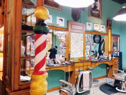 -小戈男士复古理发馆barber shop