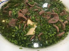 爽口腰花-八张桌子(老店)