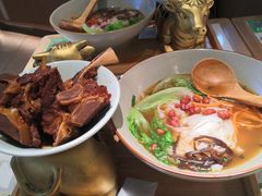 -百春原湖南牛肉粉(百联世纪店)